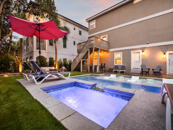 Luxury Beach House with Private Pool & Beach Access