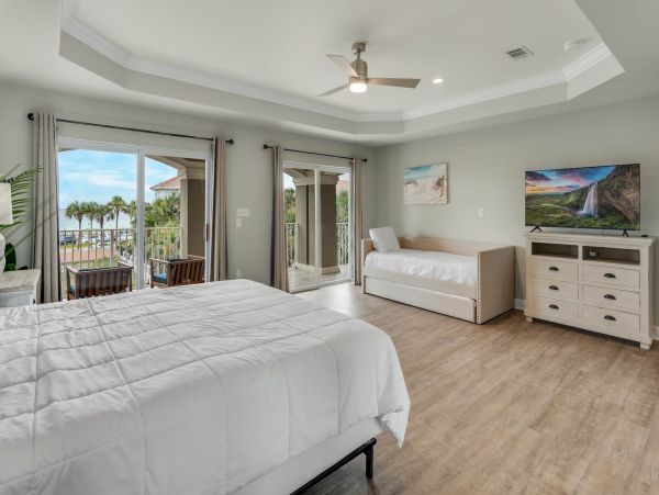 Luxury Beach House with Private Pool & Beach Access