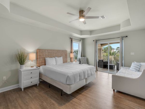 Luxury Beach House with Private Pool & Beach Access