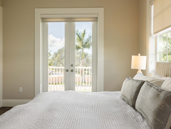 Florida Keys Waterfront Vacation Rental Luxury Home with Pool & Dock