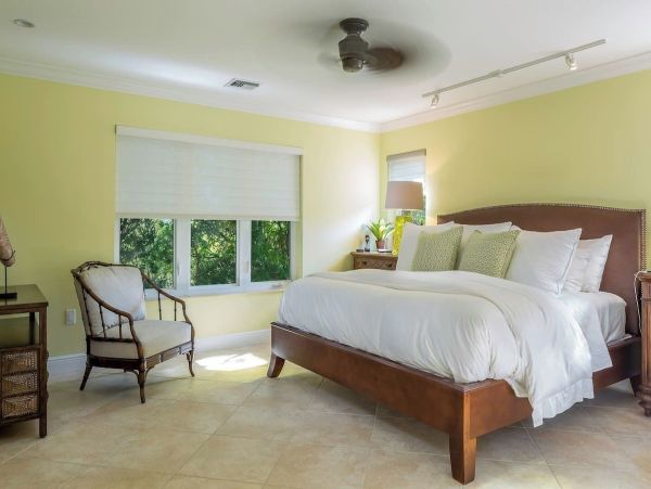 Private Beach Retreat With Three Pools in Marathon