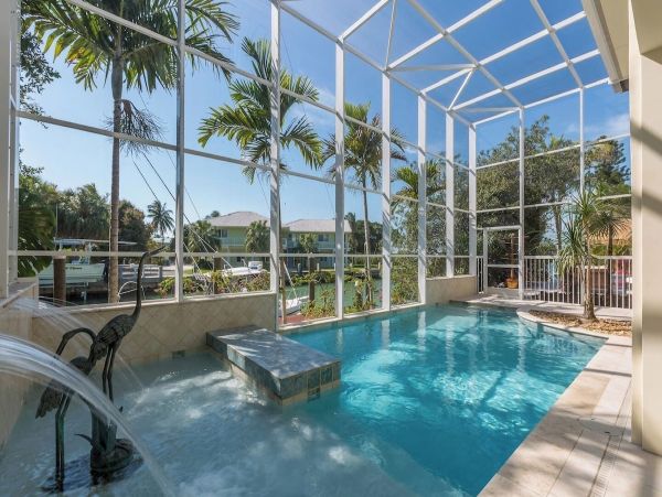 Private Beach Retreat With Three Pools in Marathon