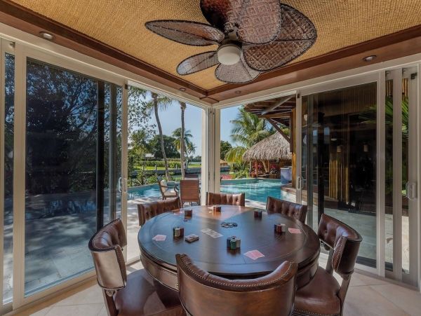 Private Beach Retreat With Three Pools in Marathon