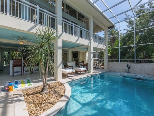 Private Beach Retreat With Three Pools in Marathon