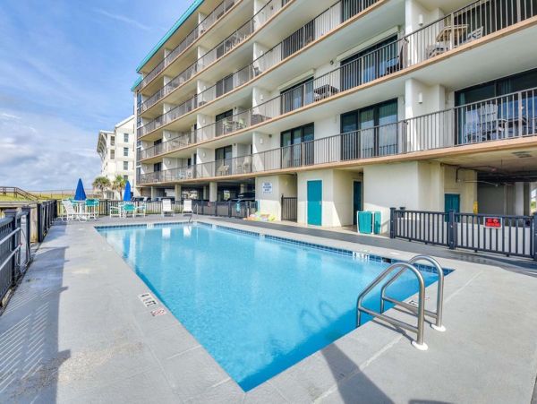 Gulf-Front Navarre Beach Condo Rental – Balcony Views & Pool - additional view, photo 2