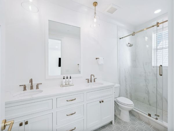 Panama City Beach Gulf-Front Luxury Rental – Sleeps 26 with Pool