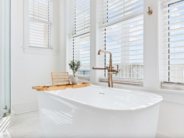 Panama City Beach Gulf-Front Luxury Rental – Sleeps 26 with Pool
