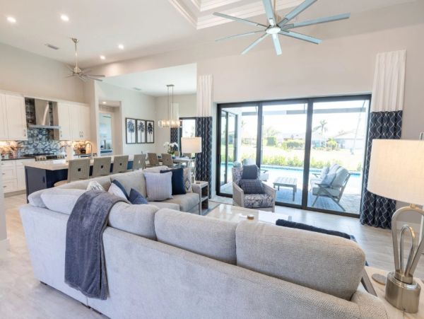 Marco Island Luxury Vacation Rental – Private Pool & Modern Comforts