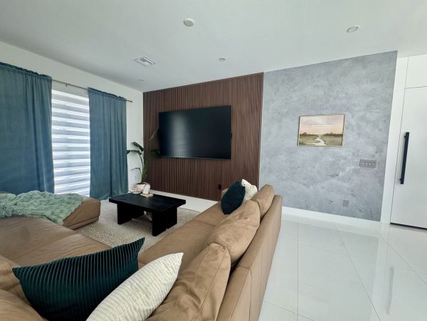 Marco Island Luxury Vacation Rental – Private Pool & Modern Elegance