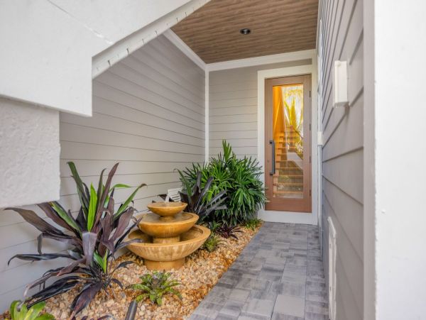 Gulf-Front Four-Bedroom Home With Pool in Captiva
