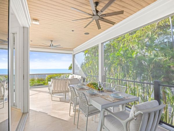 Gulf-Front Four-Bedroom Home With Pool in Captiva
