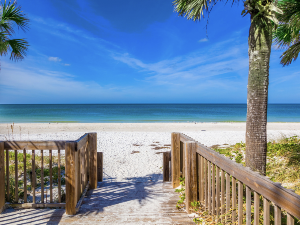 Anna Maria Island  Beach Luxury Vacation Rental -  Steps to Beach
