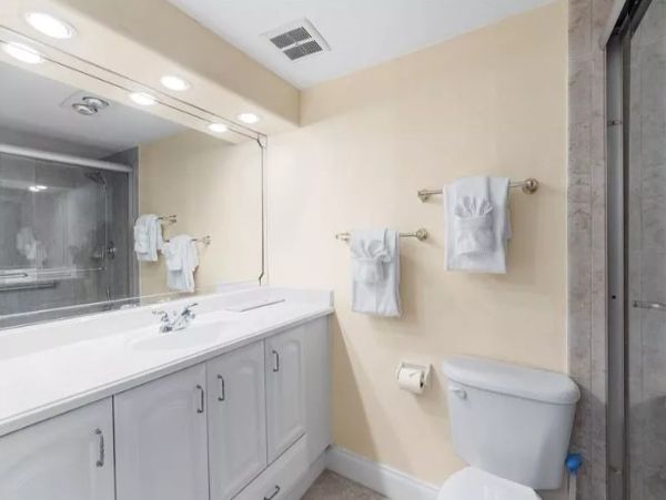 Siesta Key Gulf Front Condo – 2 Bedroom Vacation Rental