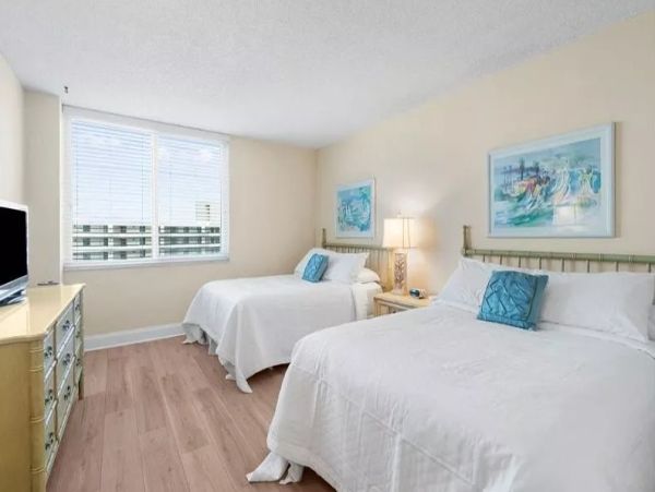 Siesta Key Gulf Front Condo – 2 Bedroom Vacation Rental