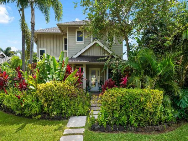 Poipu Four-Bedroom Home With Private Pool and Spa