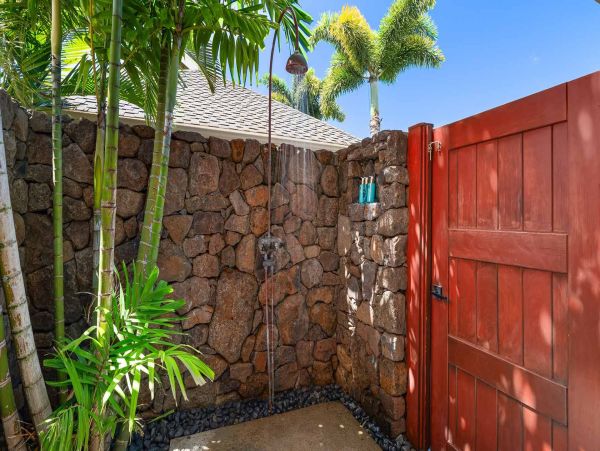 Poipu Four-Bedroom Home With Private Pool and Spa