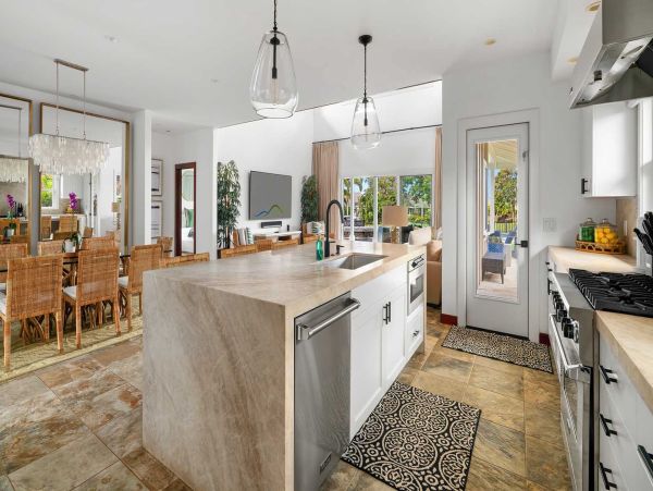 Poipu Four-Bedroom Home With Private Pool and Spa