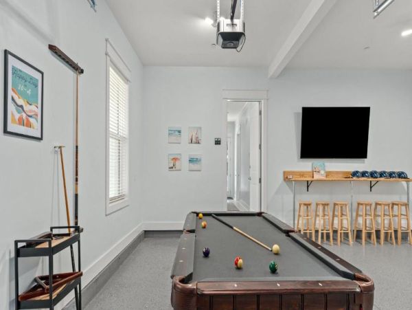Santa Rosa Beach 13-Bedroom Home With Private Pool