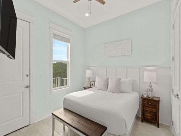Santa Rosa Beach 13-Bedroom Home With Private Pool