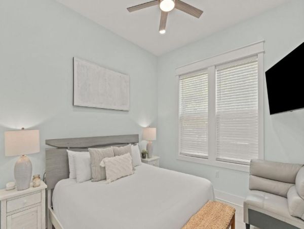 Santa Rosa Beach 13-Bedroom Home With Private Pool