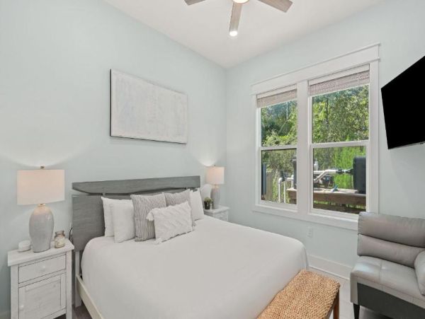 Santa Rosa Beach 13-Bedroom Home With Private Pool