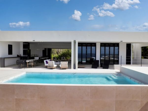Luxury Villa Bonaire - Caribbean Ocean View Villa with Private Pool