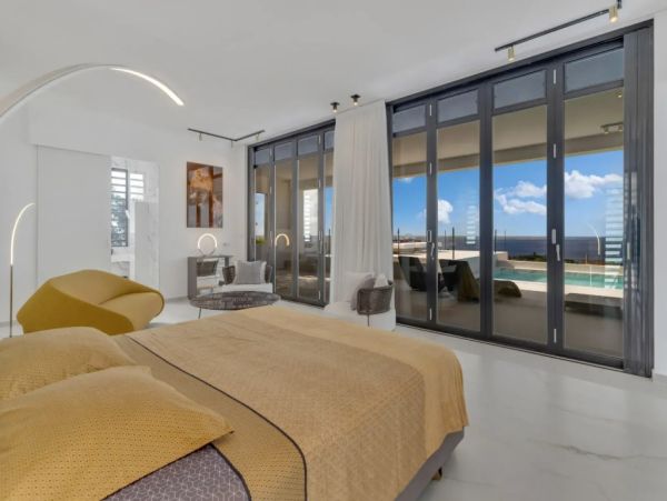 Luxury Villa Bonaire - Caribbean Ocean View Villa with Private Pool