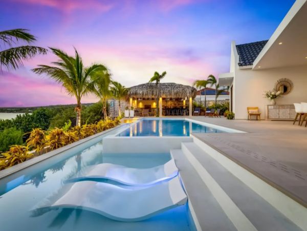 Luxury Villa Bonaire - Caribbean Oceanfront Villa Rental
