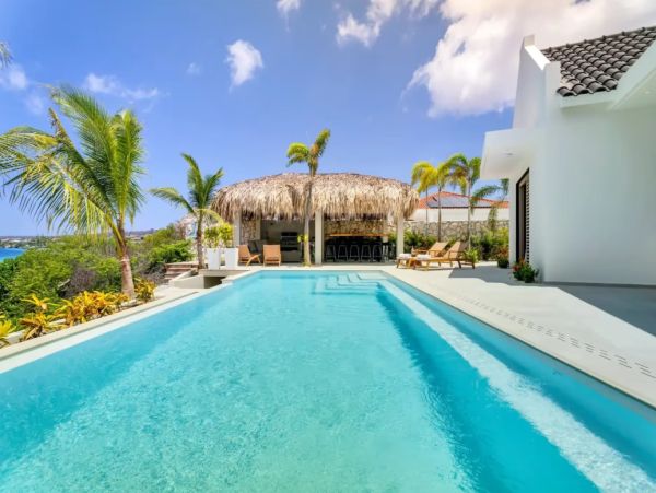 Luxury Villa Bonaire - Caribbean Oceanfront Villa Rental