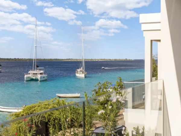 Luxury Villa Bonaire - Caribbean Oceanfront Villa with Direct Sea Access