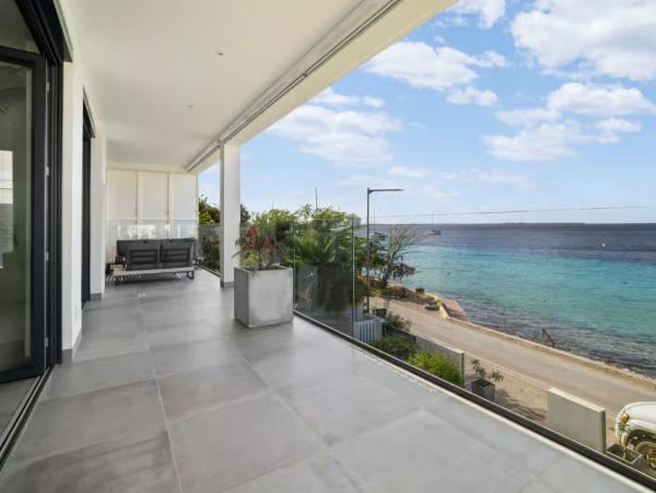 Luxury Villa Bonaire - Caribbean Oceanfront Villa with Direct Sea Access