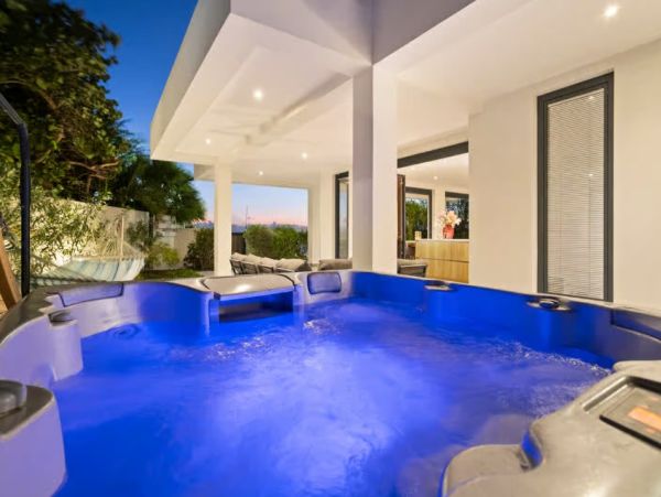 Luxury Villa Bonaire - Caribbean Oceanfront Villa with Direct Sea Access