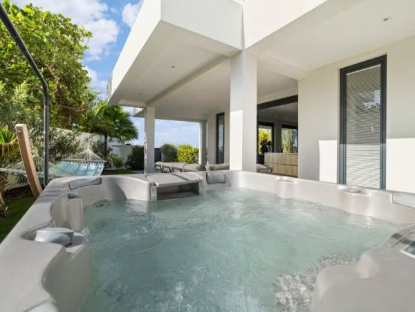Luxury Villa Bonaire - Caribbean Oceanfront Villa with Direct Sea Access