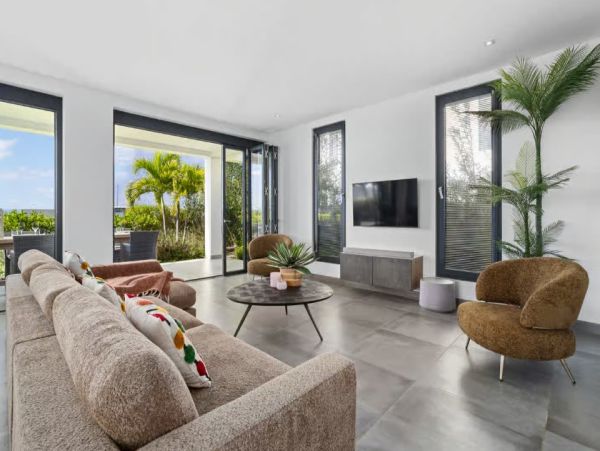 Luxury Villa Bonaire - Caribbean Oceanfront Villa with Direct Sea Access