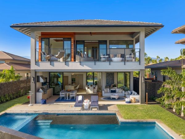 Luxurious Kohala Coast Estate 6-Bedroom, Infinity Pool, Exclusive Amenities