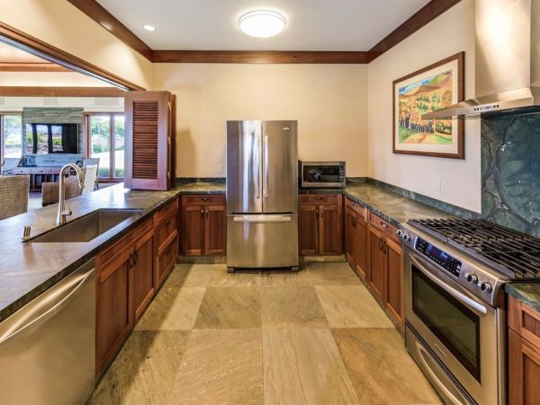 Luxurious Kohala Coast Estate 6-Bedroom, Infinity Pool, Exclusive Amenities