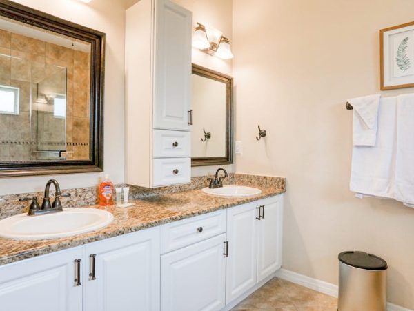 Bradenton Golf-View Home With Screened Lanai