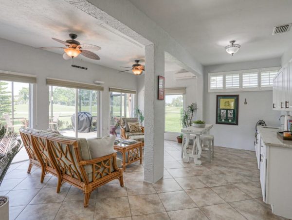 Bradenton Golf-View Home With Screened Lanai