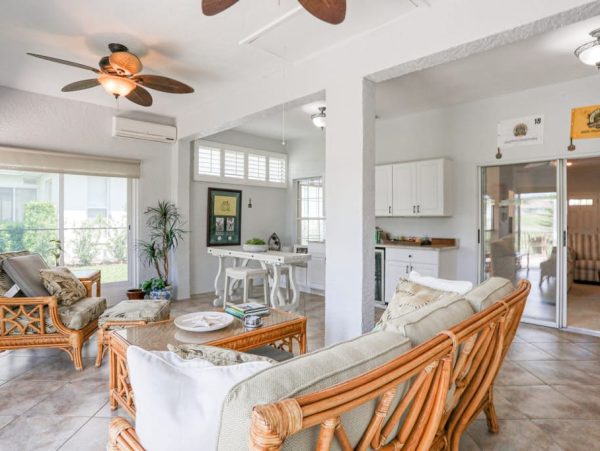 Bradenton Golf-View Home With Screened Lanai