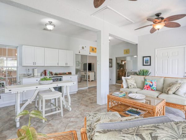 Bradenton Golf-View Home With Screened Lanai