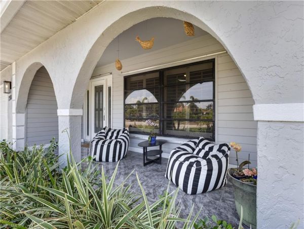Naples Park Annual Rental – North Naples Luxury Home