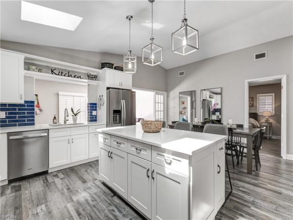 Naples Park Annual Rental – North Naples Luxury Home
