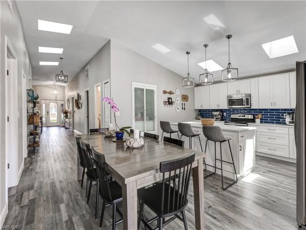 Naples Park Annual Rental – North Naples Luxury Home