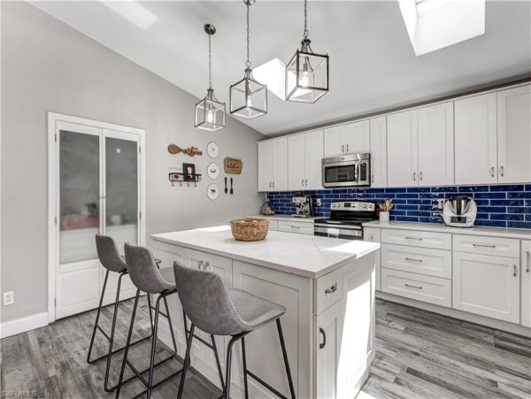 Naples Park Annual Rental – North Naples Luxury Home