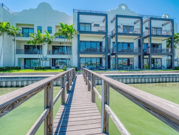 Clearwater Beach Townhome with Pool and Water Views