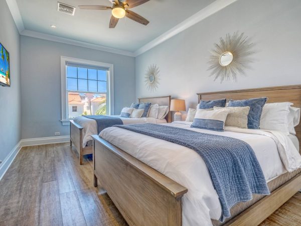 Clearwater Beach Townhome with Pool and Water Views