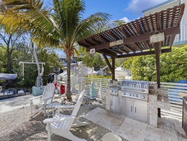 Key Largo Waterfront Home With Private Pool and Dock
