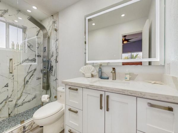 Key Largo Waterfront Home With Private Pool and Dock