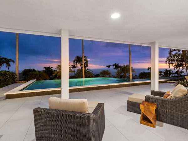 Kailua-Kona Ocean View Home With Infinity Pool