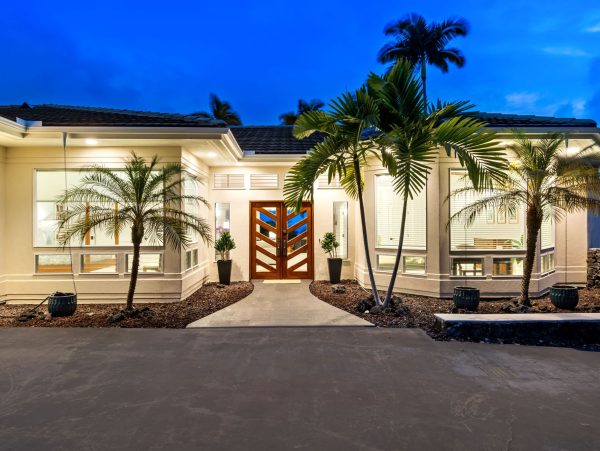 Kailua-Kona Ocean View Home With Infinity Pool